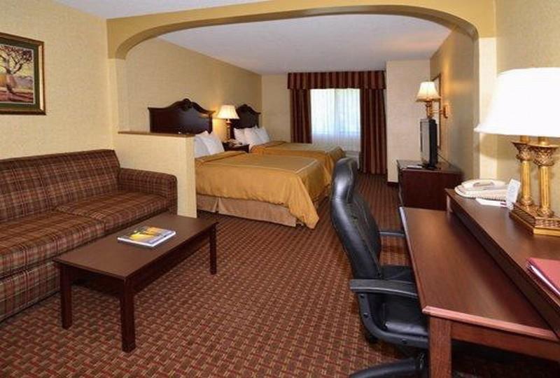 Quality Suites Chestertown Extérieur photo